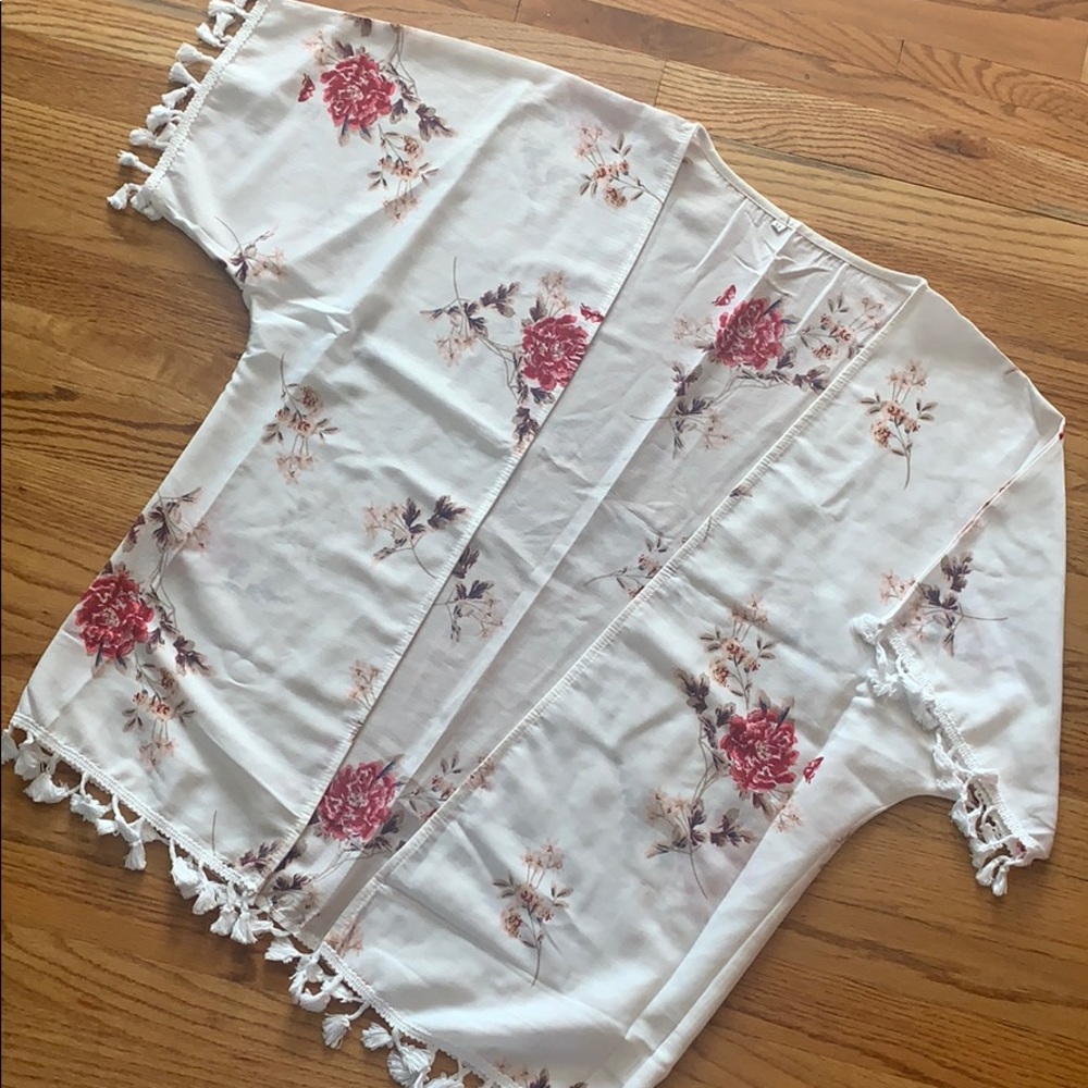 Samantha Floral Fringe Trim Kimono